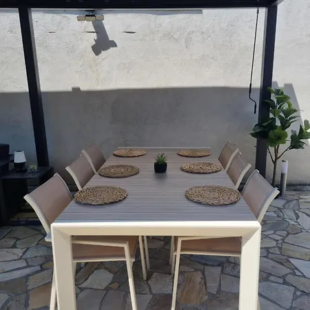 빌라 Maison Individuelle Avec Sa Piscine Et Son Jacuzzi Prives *